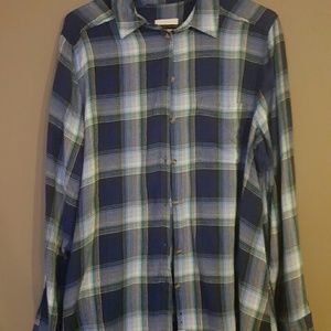 Womens. American Eagle Plaid  Shirt.